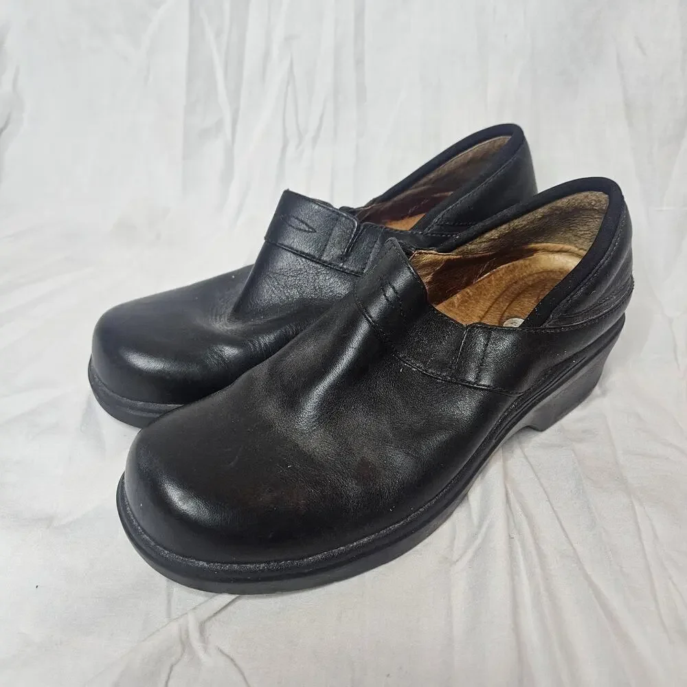 Ariat Women's US 10 B Black Leather Slip On Clogs Mules Shoes
